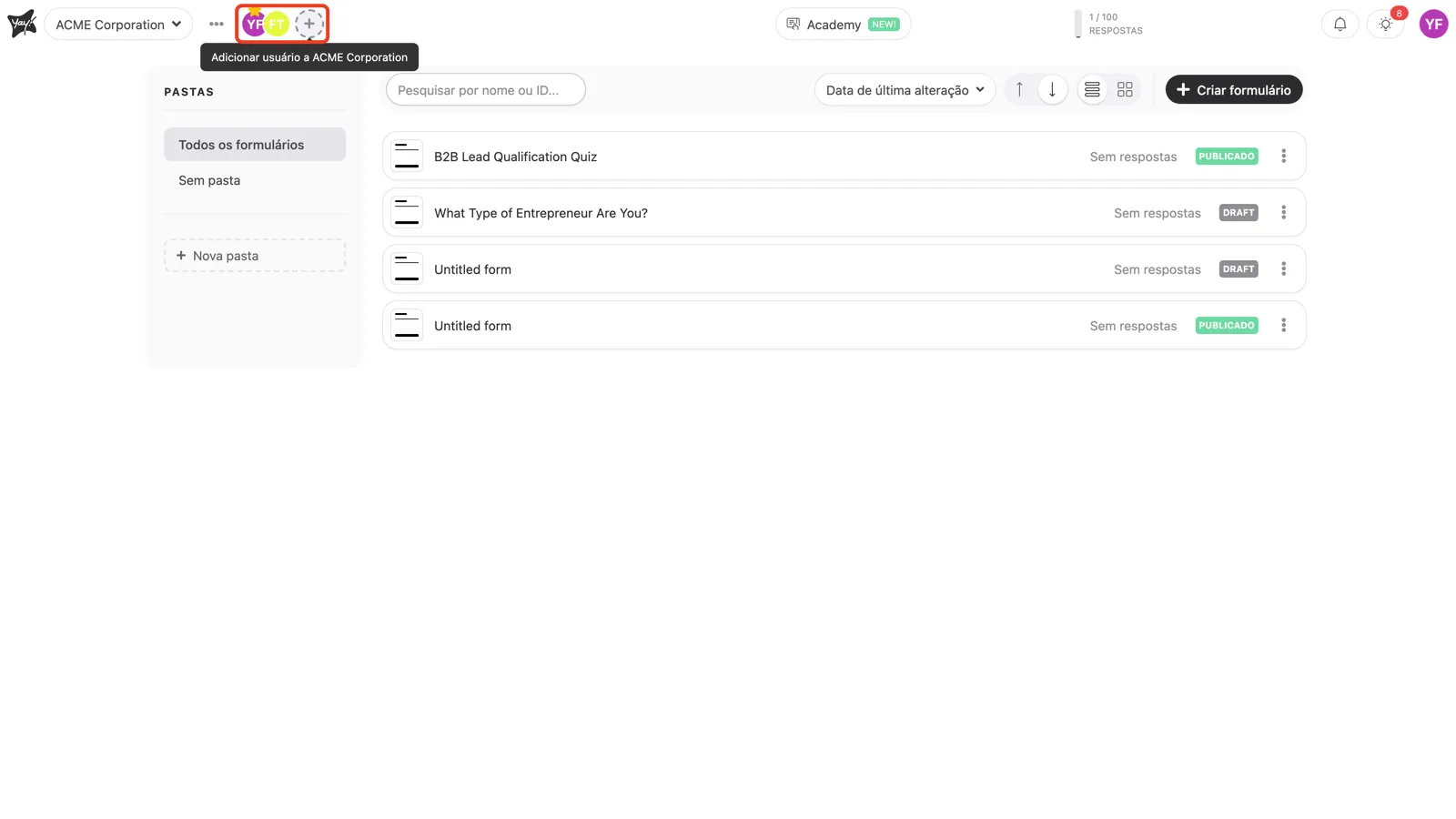 Os avatares dos membros na barra superior do workspace