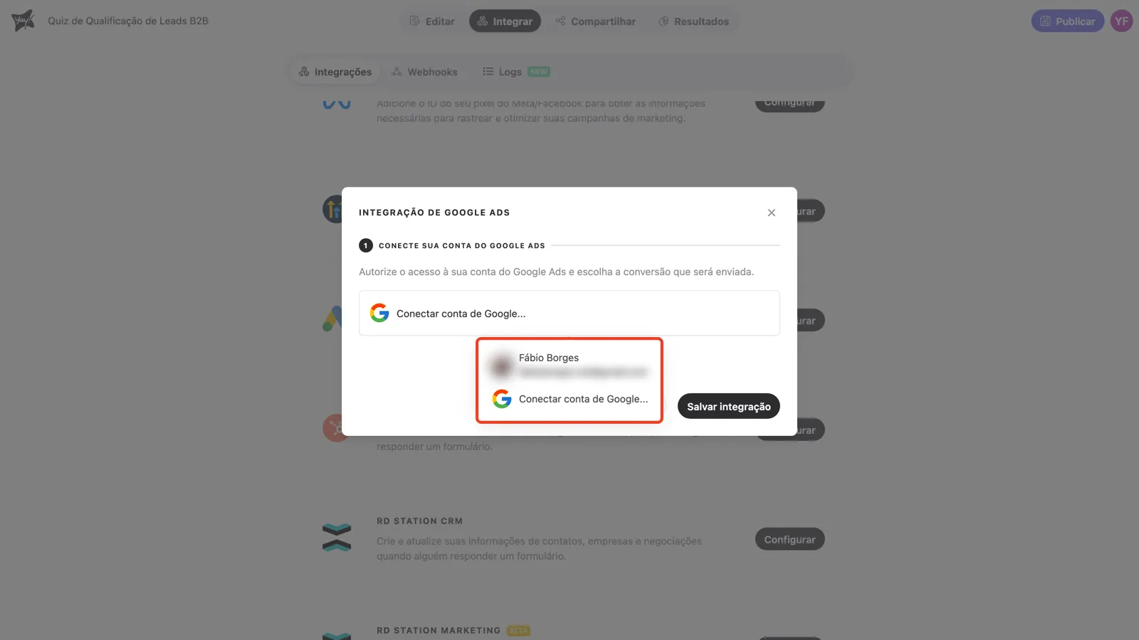 O menu de contas listando a conta Google conectada e a opção de conectar outra